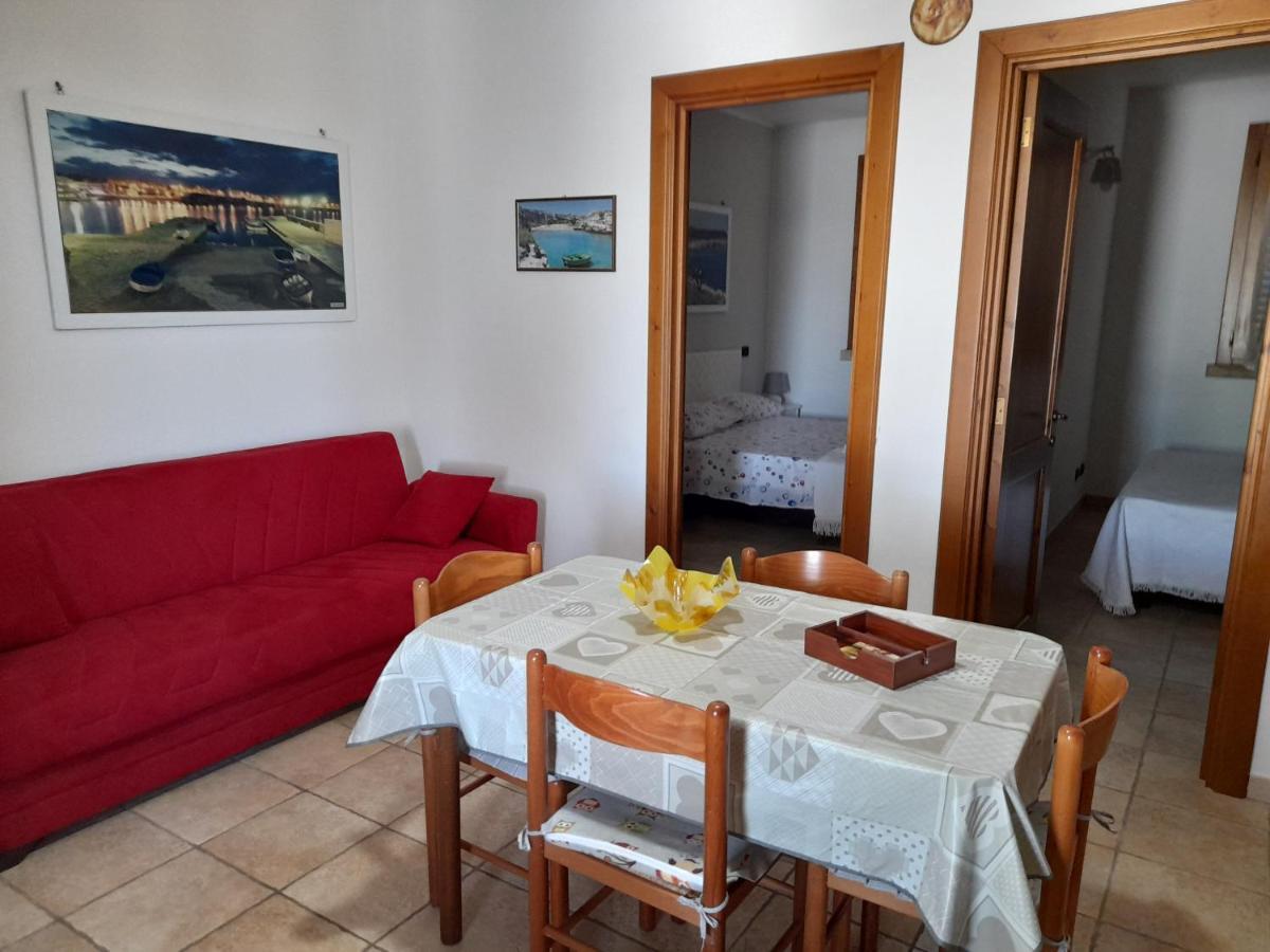Casa Vacanza Augusto Uggiano La Chiesa Extérieur photo