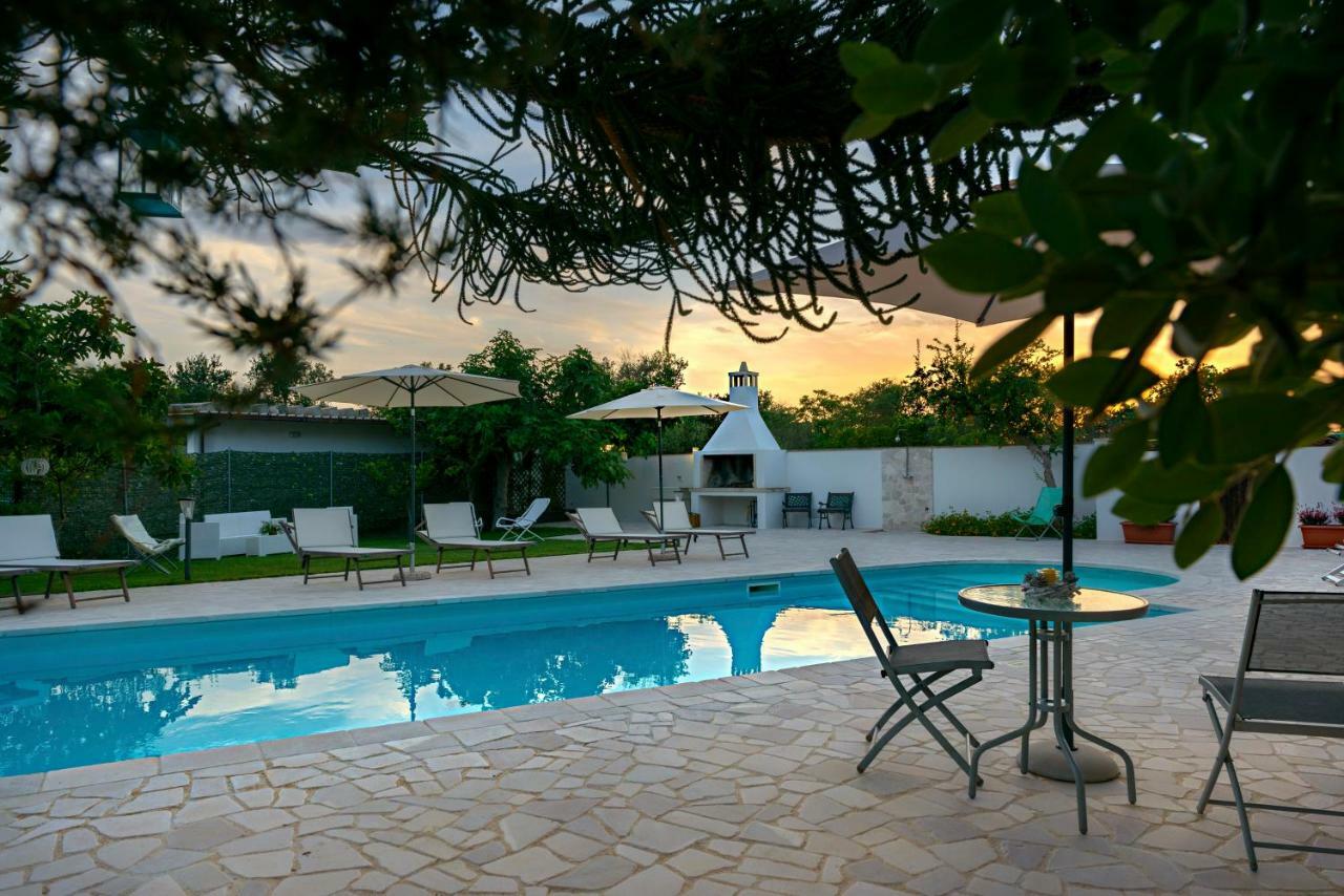 Casa Vacanza Augusto Uggiano La Chiesa Extérieur photo